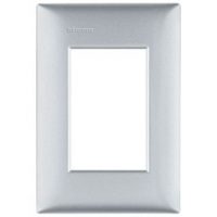 Ela Eletro Araguari PLACA THESI 2X4 M5P3PT 3MD PRATA GH>1M PLACA PIAL BTICINO